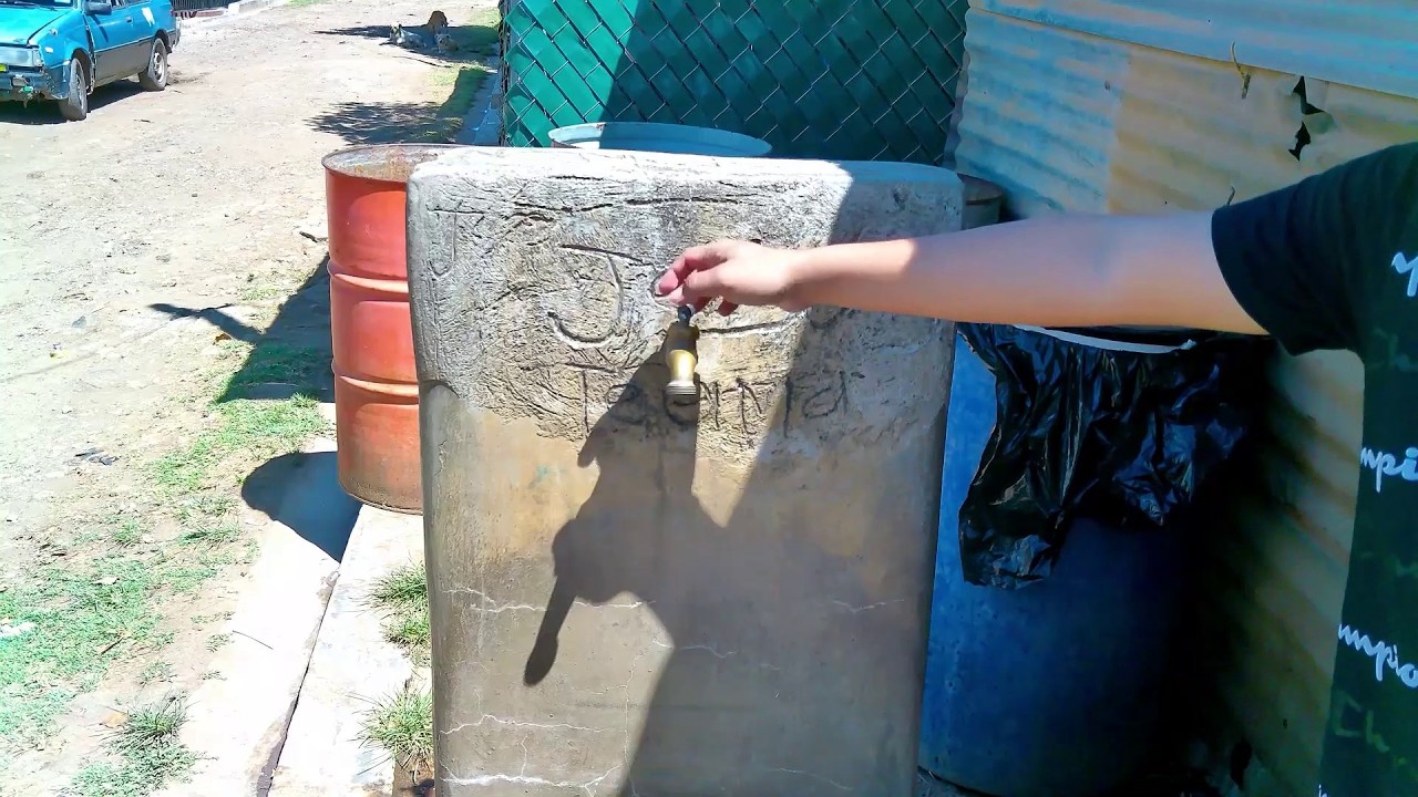 Denuncian falta de agua en Santa Ana