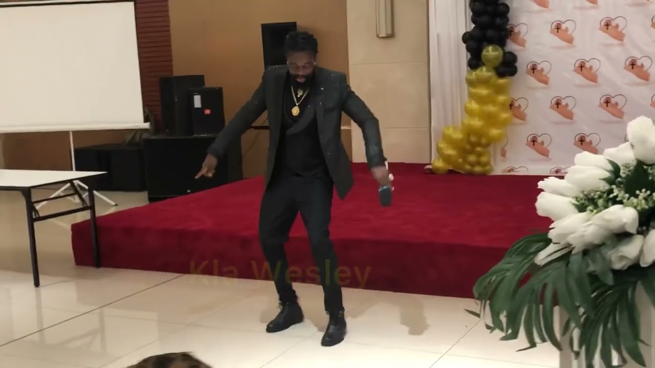 HipCo legend Takun J performance at Healing Liberia Foundation fund raising dinner.