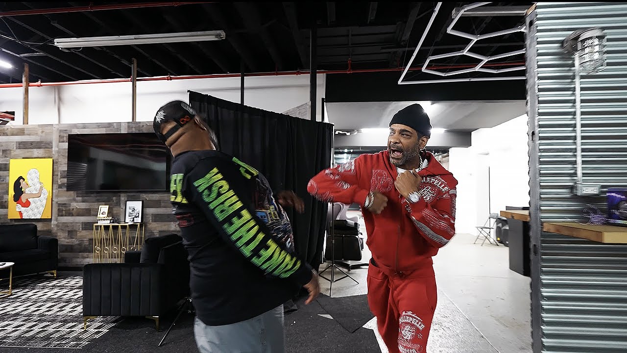 JIM JONES THROWS HANDS WITH ME - GIVES ME A TOUR & MY FIRST TIME GOING TO GOT SOLE