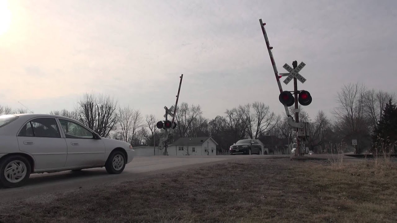 Railroad Crossings of Illinois