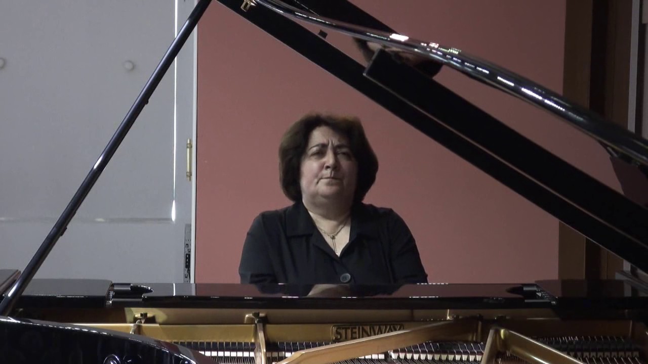 R. Schumann. Novelletta in f sharp minor, op. 21 No. 8