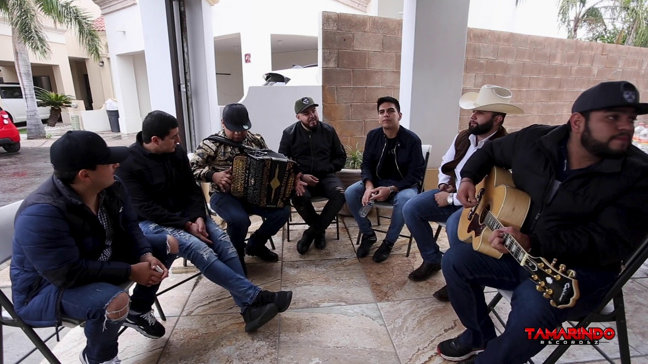Musikeando con Carin Leon, Jovanny Cadena, Panchito Arredondo, Erick Flores, El Oso y Tomas Ballardo