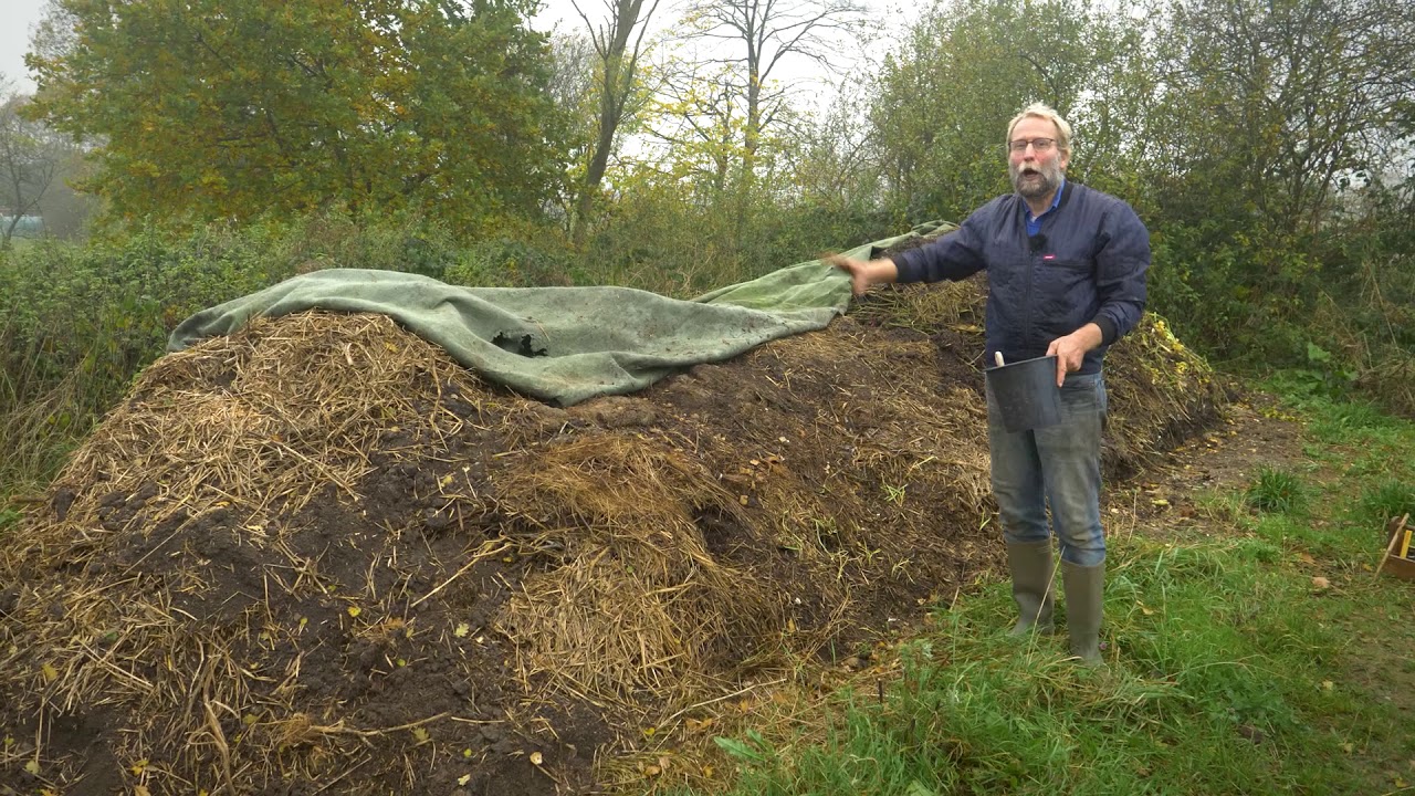 PRÆPARERING AF BIODYNAMISK KOMPOST
