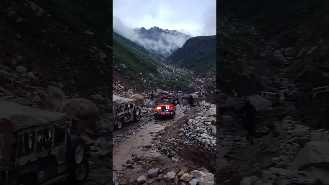 Lake Saifulmalook Road is open Now after flash flood #naran #cloudburst #flashflood #saifulmalook