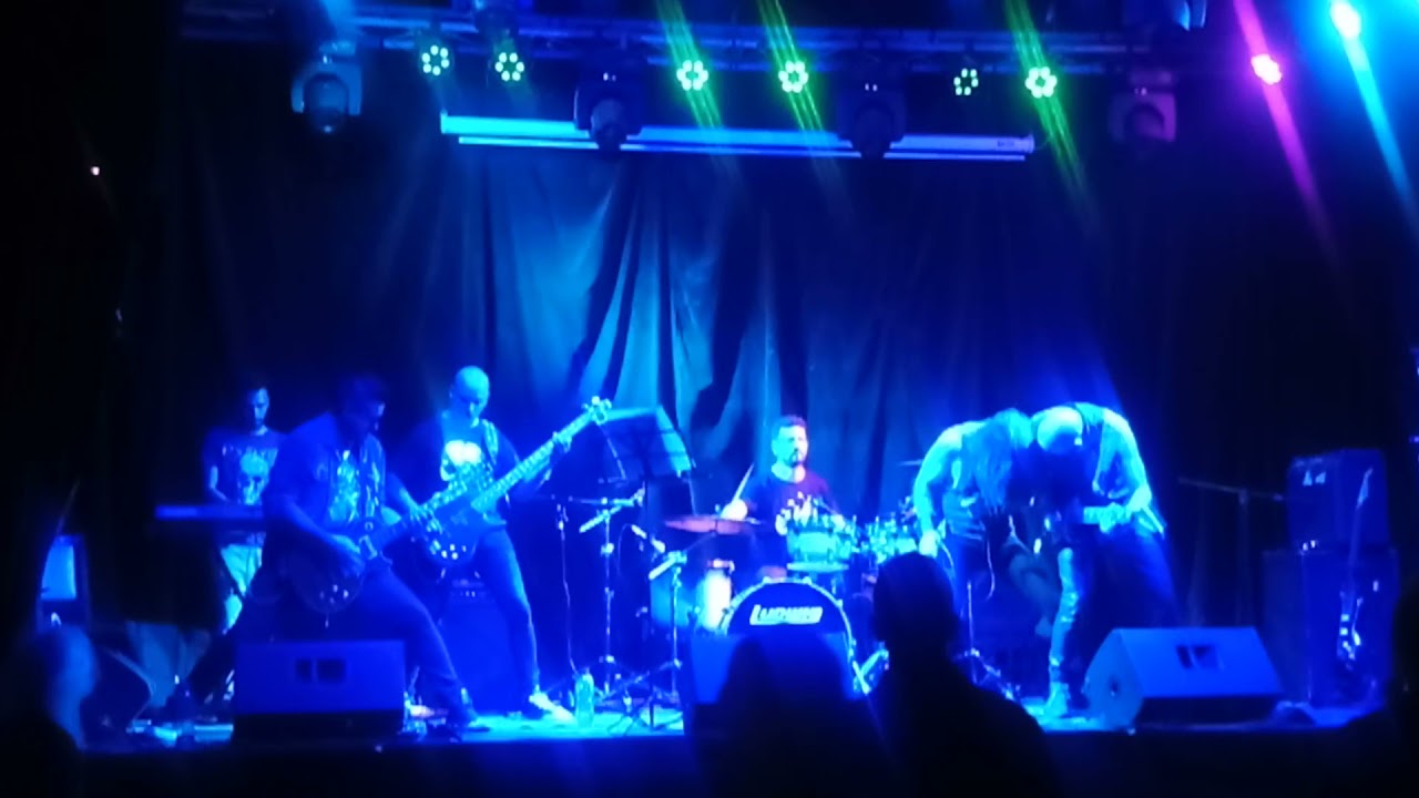 Carlos Perigo con Maquina Magica - El Emergente Bar 12/11/2021 - Rompe El Hechizo |cover Rata Blanca