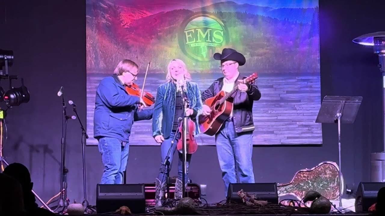 Rhonda Vincent and Adam Haynes at EMS Bluegrass Festivals 2024