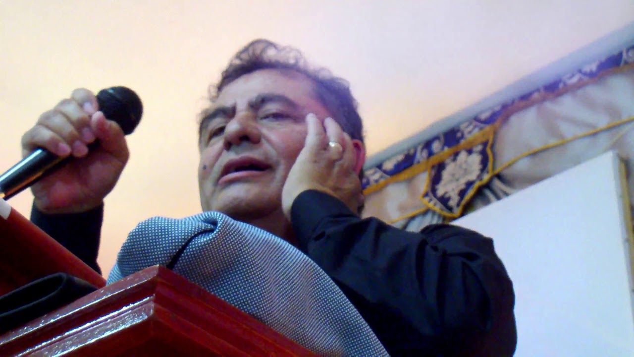 José Manuel Solis: El me ayudo.