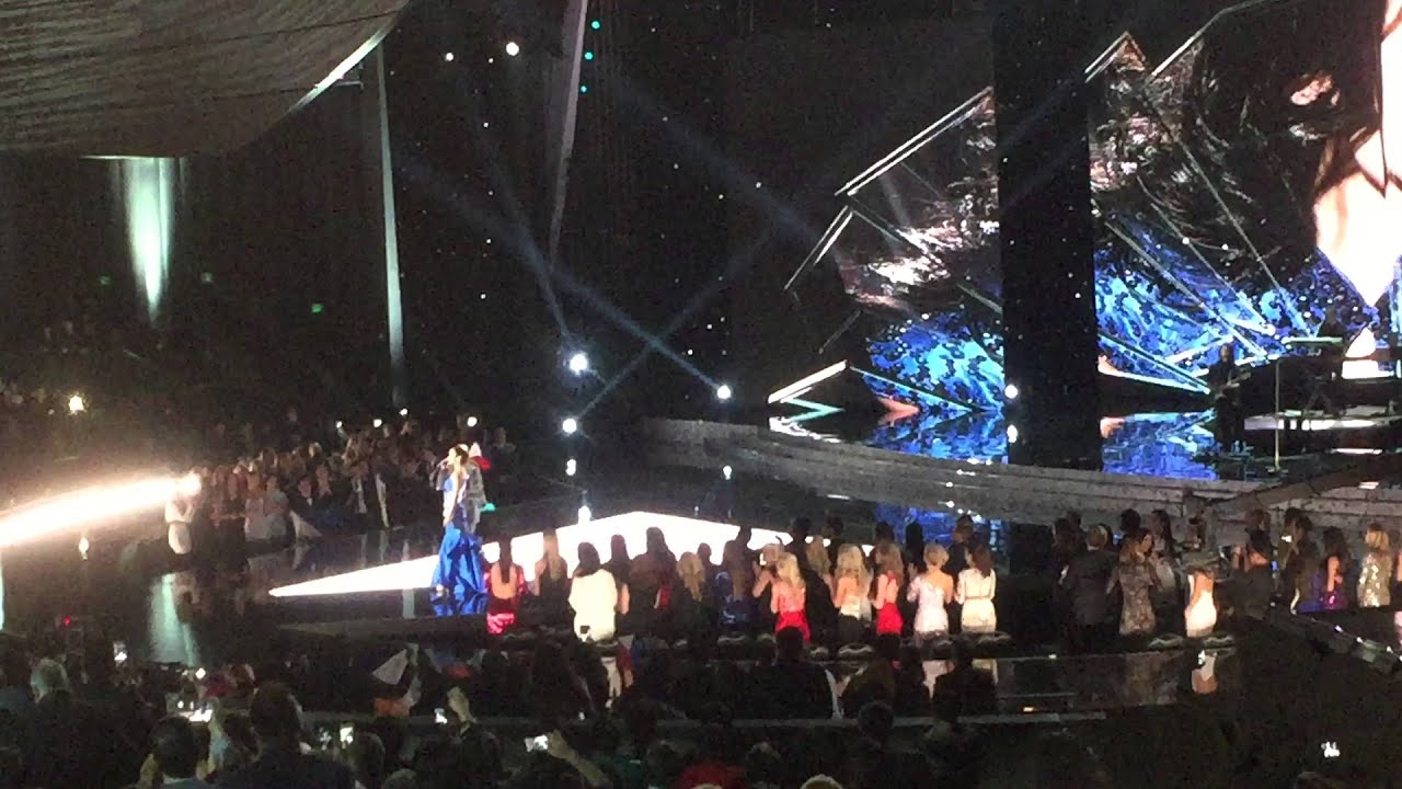 MISS PHILIPPINES DURING THE FINAL LOOK WITH SEAL