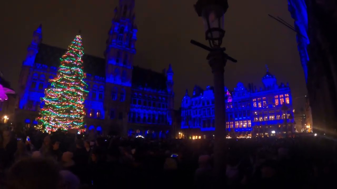 Walking through central Brussels at night — Real Belgium Streets | No Talking (BE15)