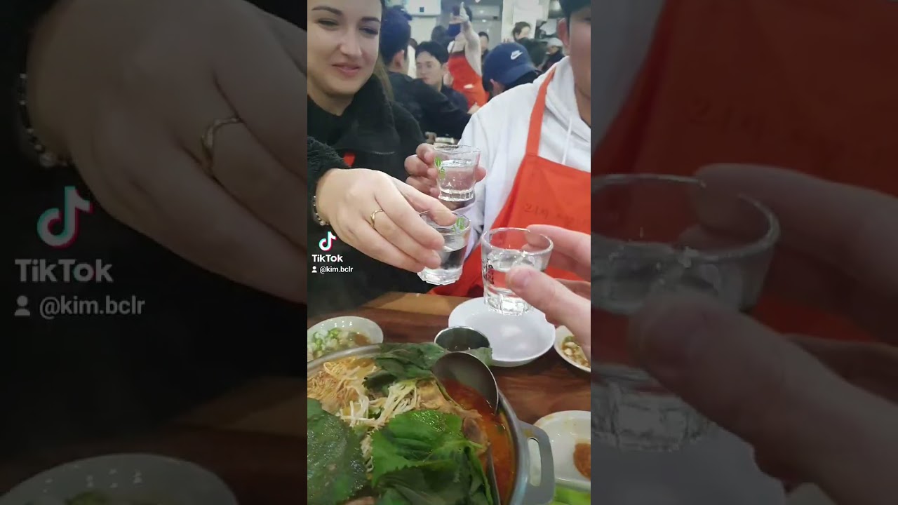 13th day : the real Korea ft Evans Becker