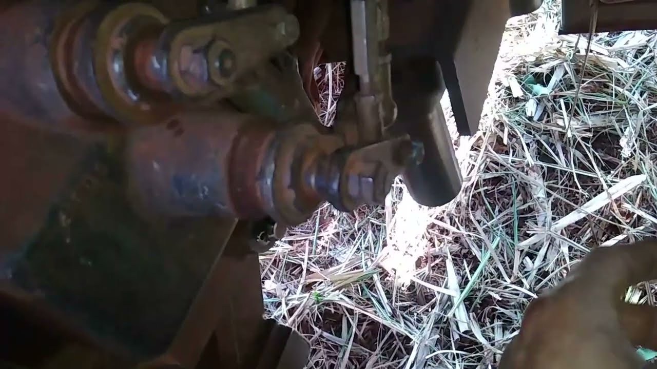 Como desencavalar marcha Valtra BH 210 180 .