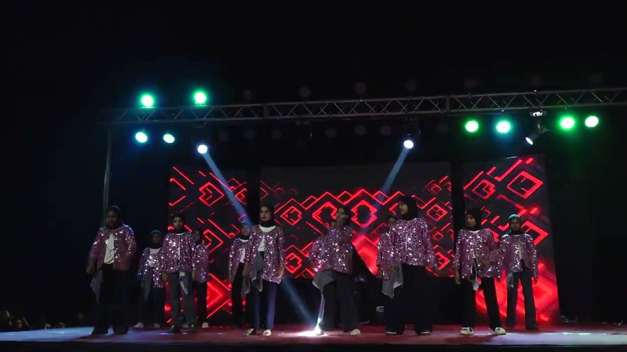 Farooq Fiesta 2026 | Class 5 Girls Fusion Dance.
