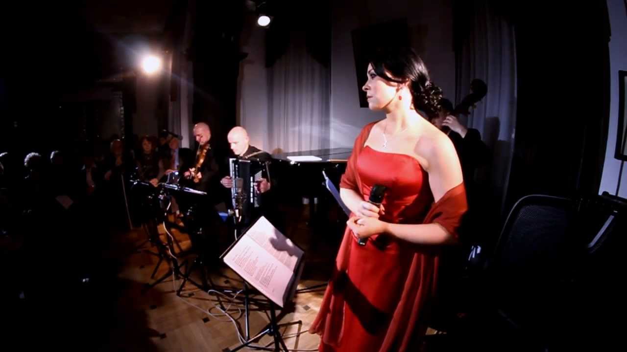 KASIA KOŁODZIEJCZYK  LA FOULE ( z repertuaru Edith Piaf)