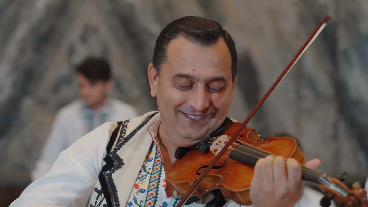 Stefan Pitulici & Orchestra Moldovlaska - Sarba [ oficial video ]
