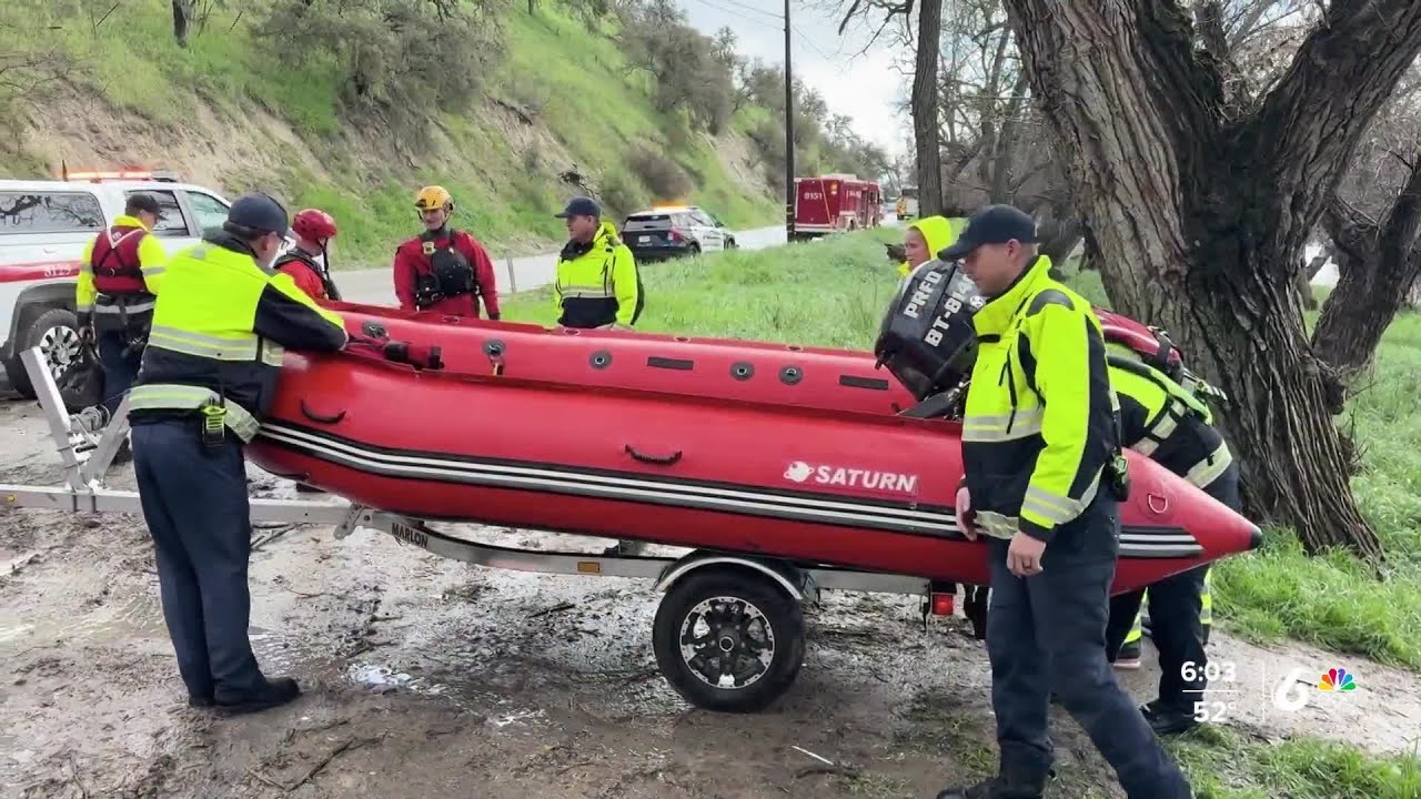 2 people, 5 dogs rescued from Salinas Riverbed