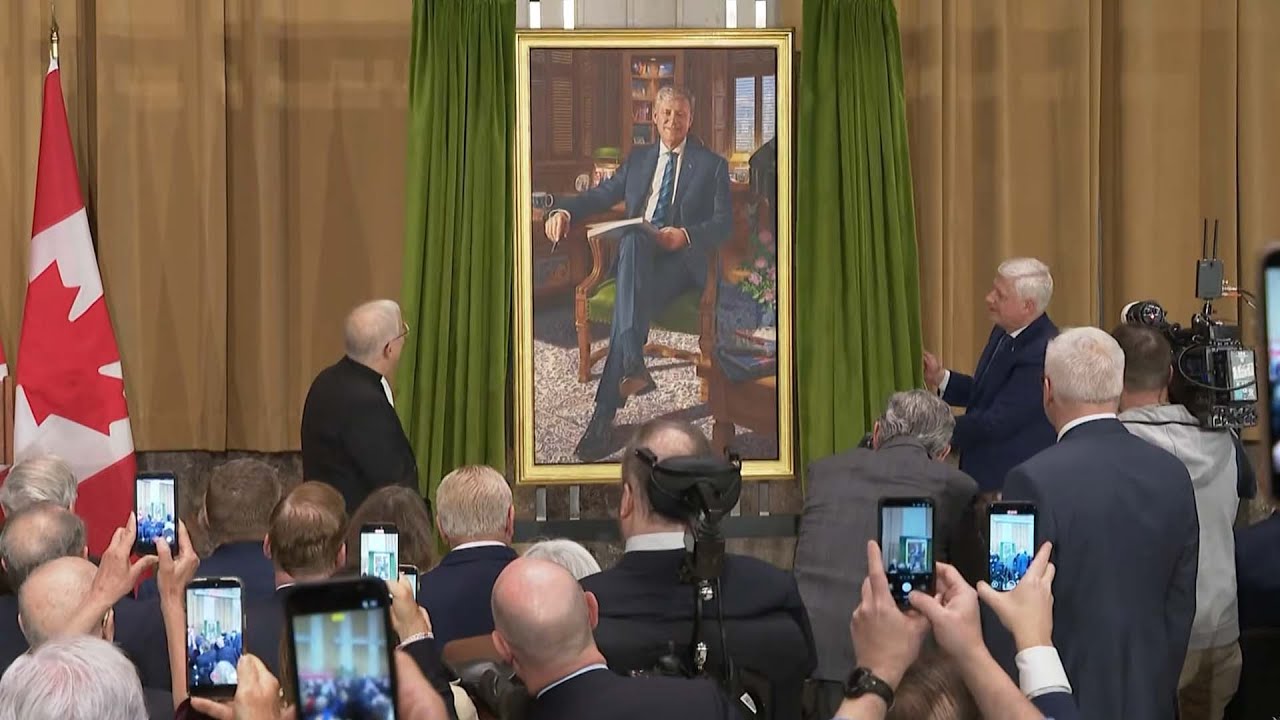 LIVE: Former prime minister Stephen Harper’s official portrait unveiled