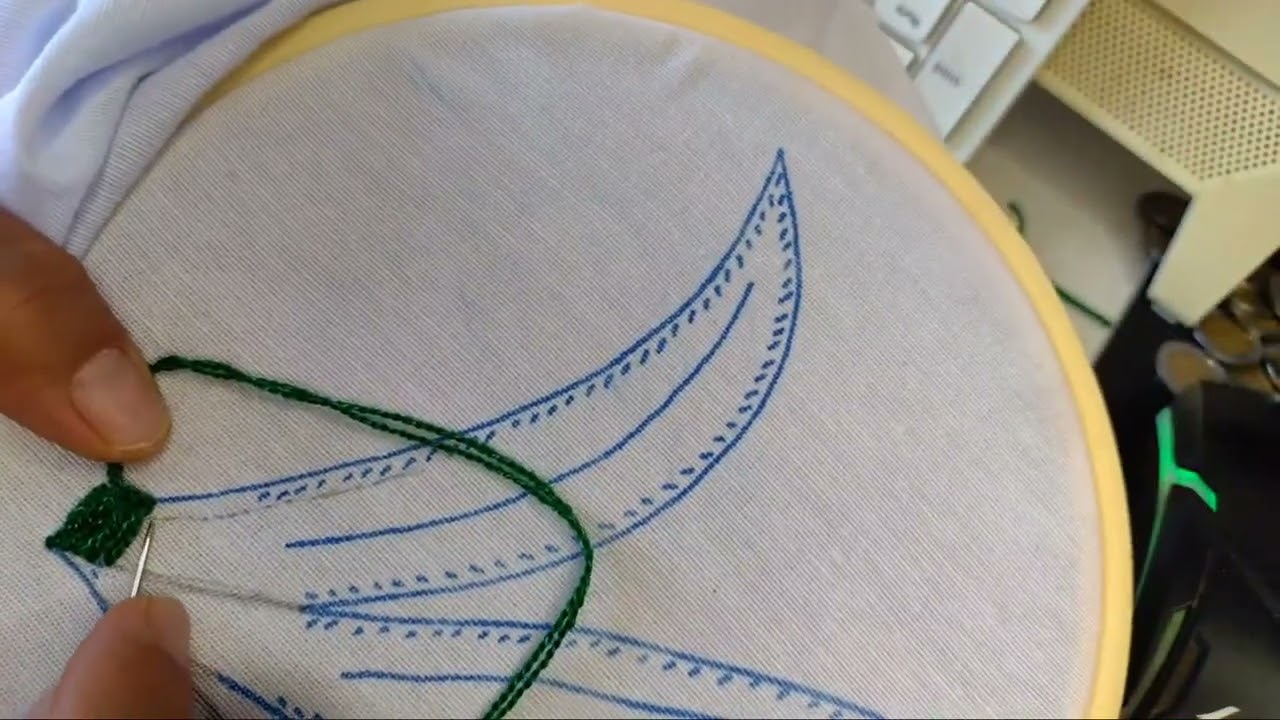 VIDEO No. 228 Bordando HOJAS DE TULIPANES, Bordado de Fantasía