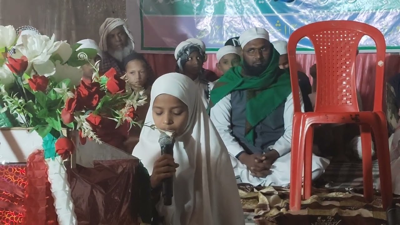 Madrasa Jamyan Kasmiyan kasba ki yah bacchi hai Quran Sharif ki tilawat beautiful ❤️#vairalvideos 💝