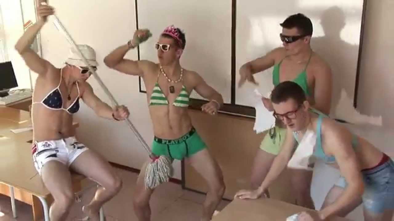 Maturitní video 2015 První soukromé jazykové gymnázium Hradec Králové