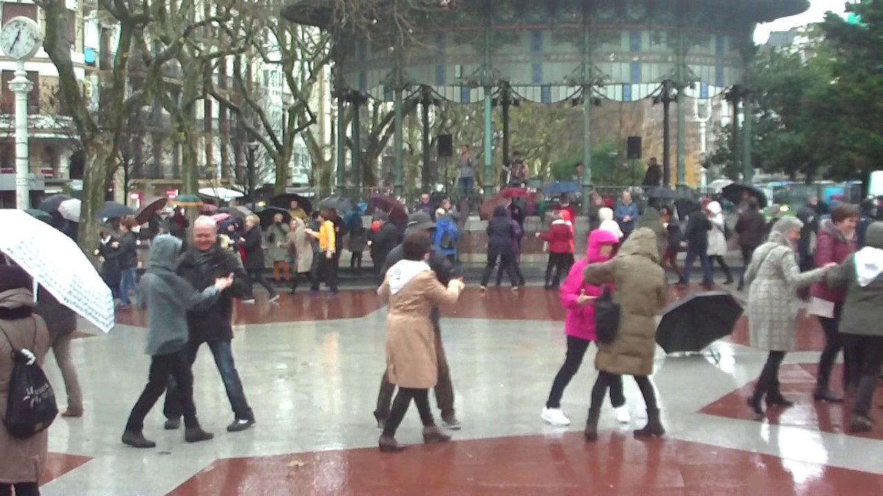 Herri dantza muxikoak Jeiki hadi taldea Donostia 2017-1-15