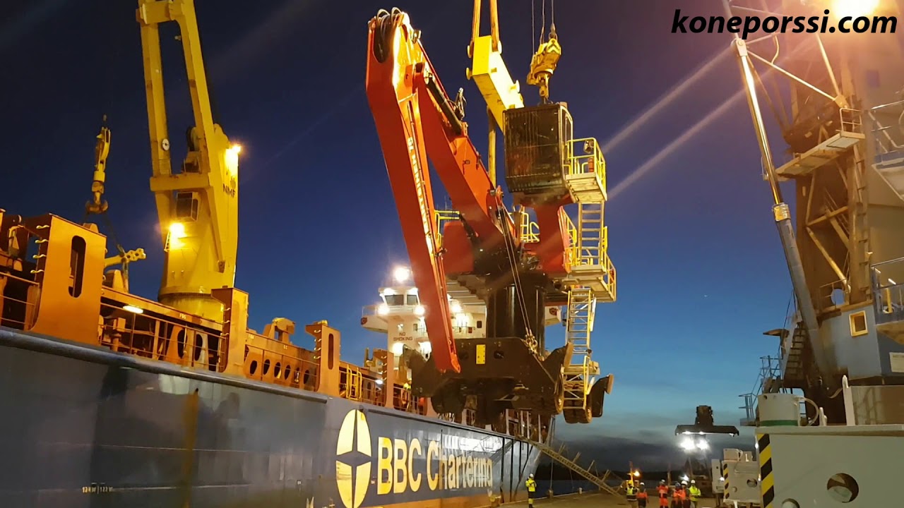 Shipment of six Mantsinen 70 M in Rauma Finland