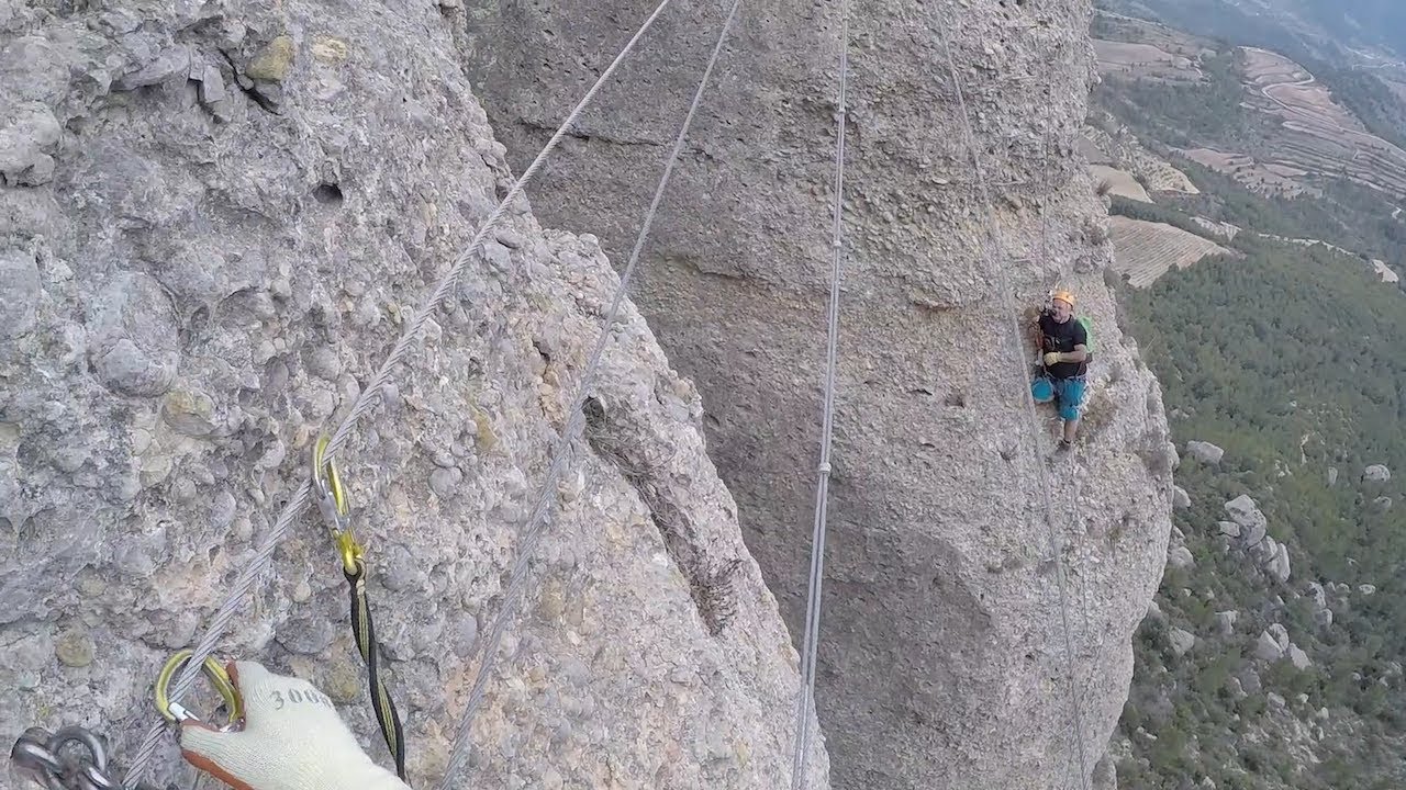 Vía ferrata Morera del Montsant By SECTOR VERTICAL EN PAREJA