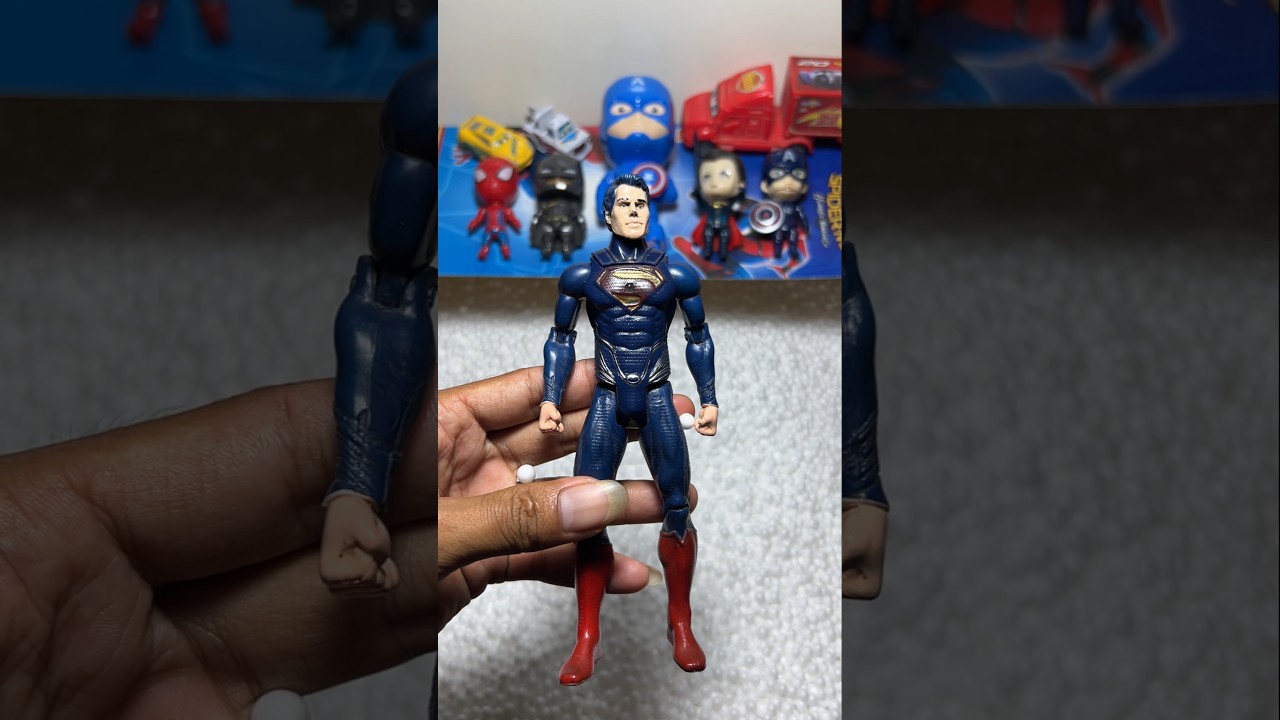 hunting toys Spider-Man vs Superman