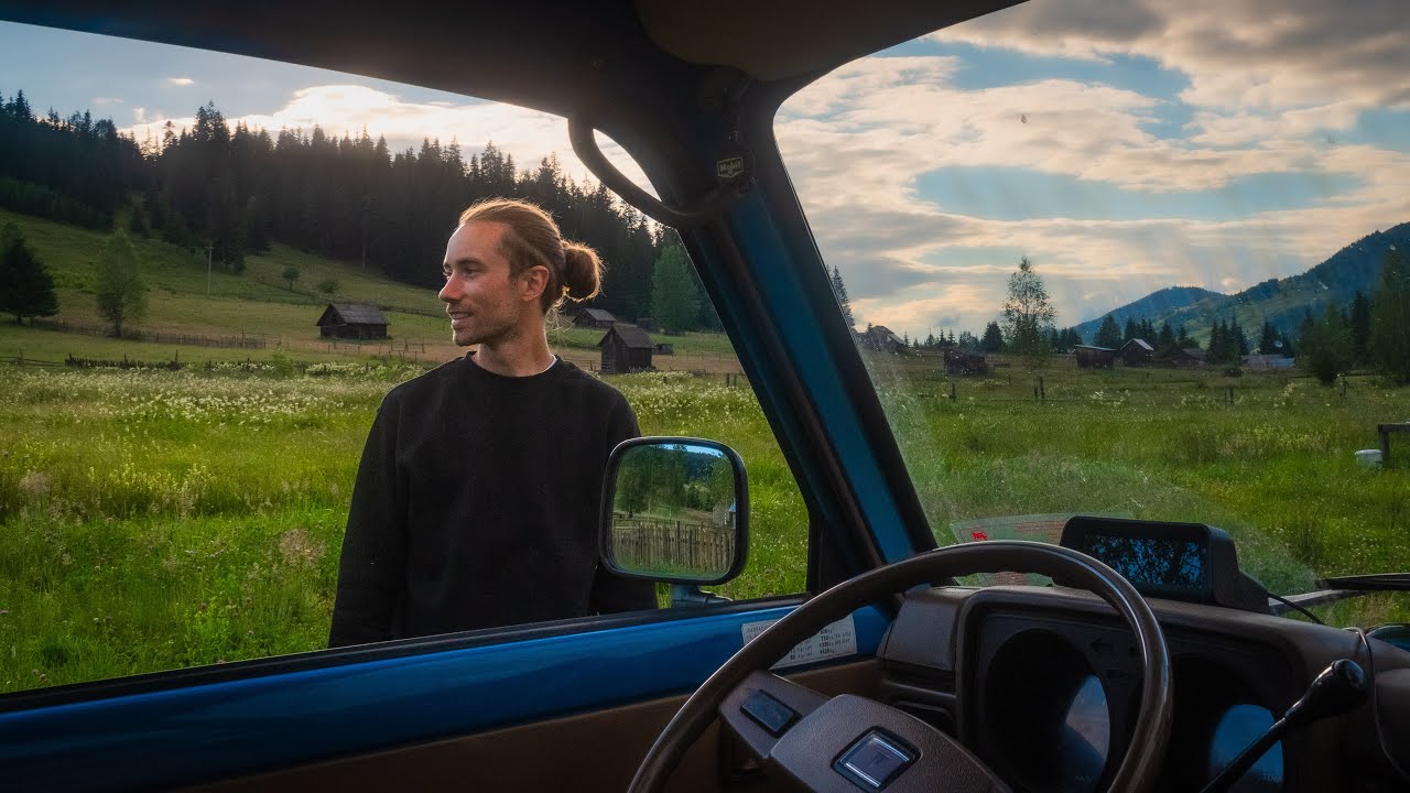 Je VOYAGE dans le TEMPS en ROUMANIE (Roadtrip)