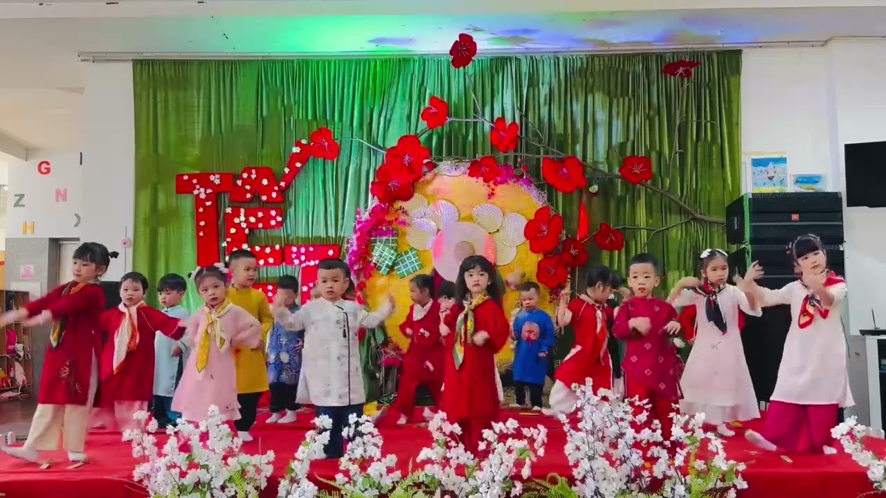 Múa BÁNH CHƯNG BÁNH TÉT - Thiên An - Lớp Ministar - Vietstar Preschool 30/01/2026