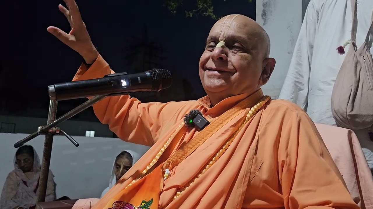 Japa talk _ महाराज जी श्रील प्रभुपाद से कैसे मिले _ Vrindavan _ 29-08-2025