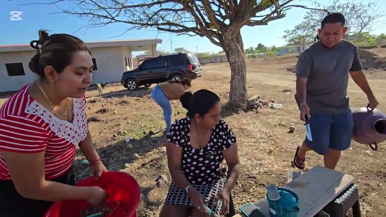 Nayeli y Angie ya empezaron a vender 🤗 será que venderán todo?