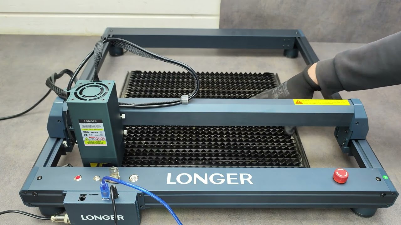 Longer Laser B1 33-36W optical power, 450x440mm working area and speed up to 36,000 mm/min
