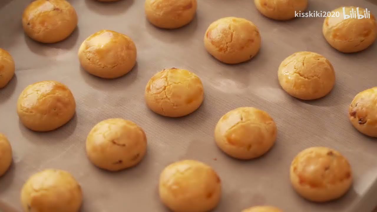 蔓越莓一口酥｜酥到掉渣，有手就会做的小甜点 Crisp Cranberry Cookie Recipe