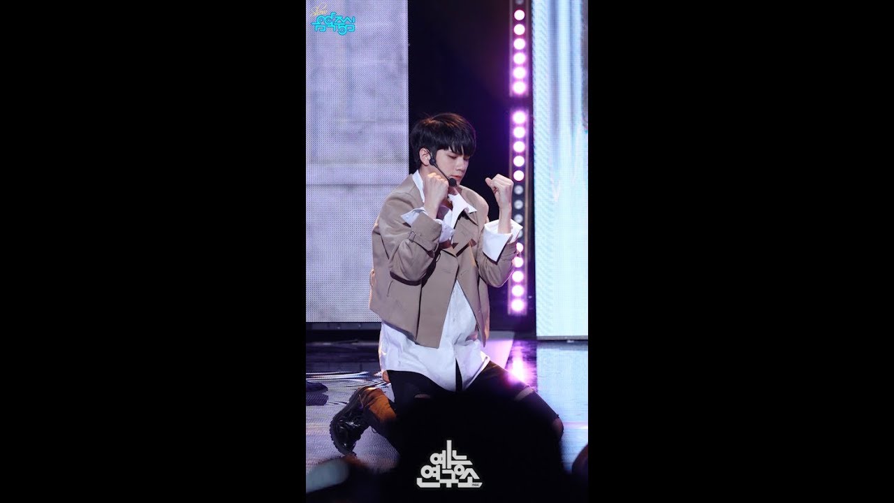 [예능연구소 직캠] 워너원 봄바람 옹성우 Focused @쇼!음악중심_20181201 Spring Breeze Wanna One ONG SEONG WU
