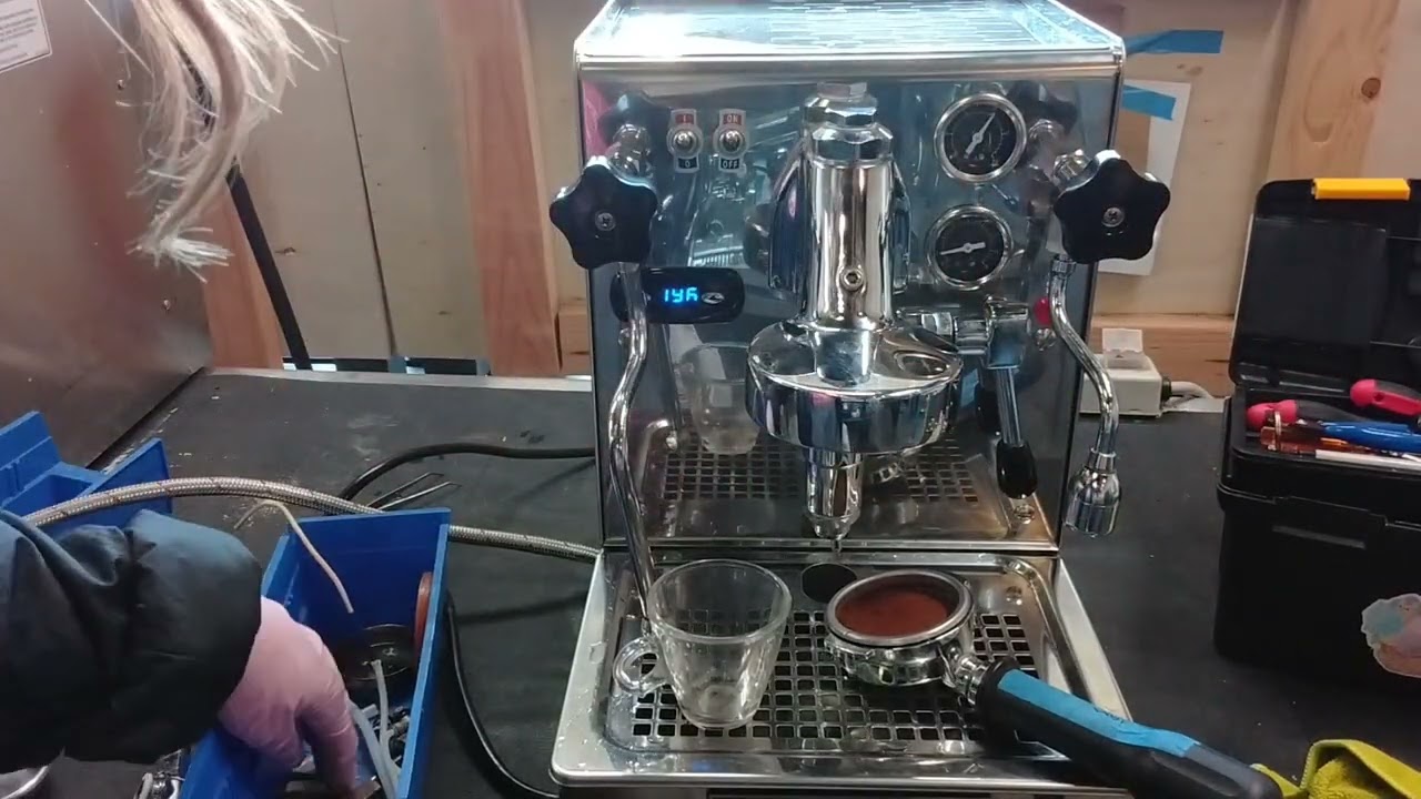 Test Expobar Brewtus IV - przegląd/dysza parowa/nowe okablowanie