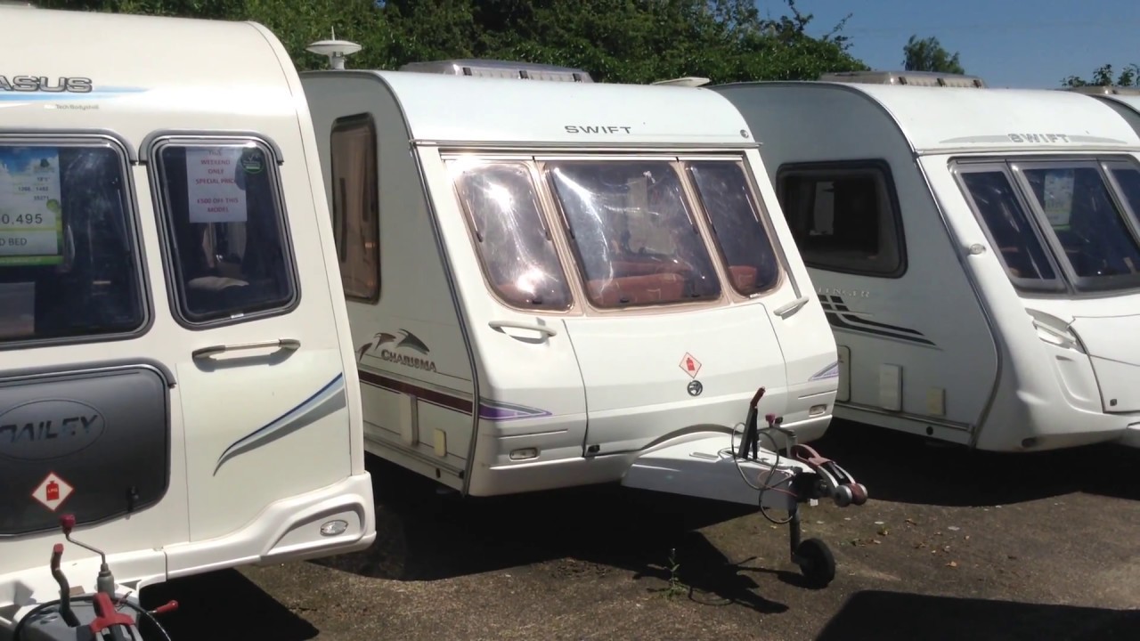 Swift Charisma 235   2003