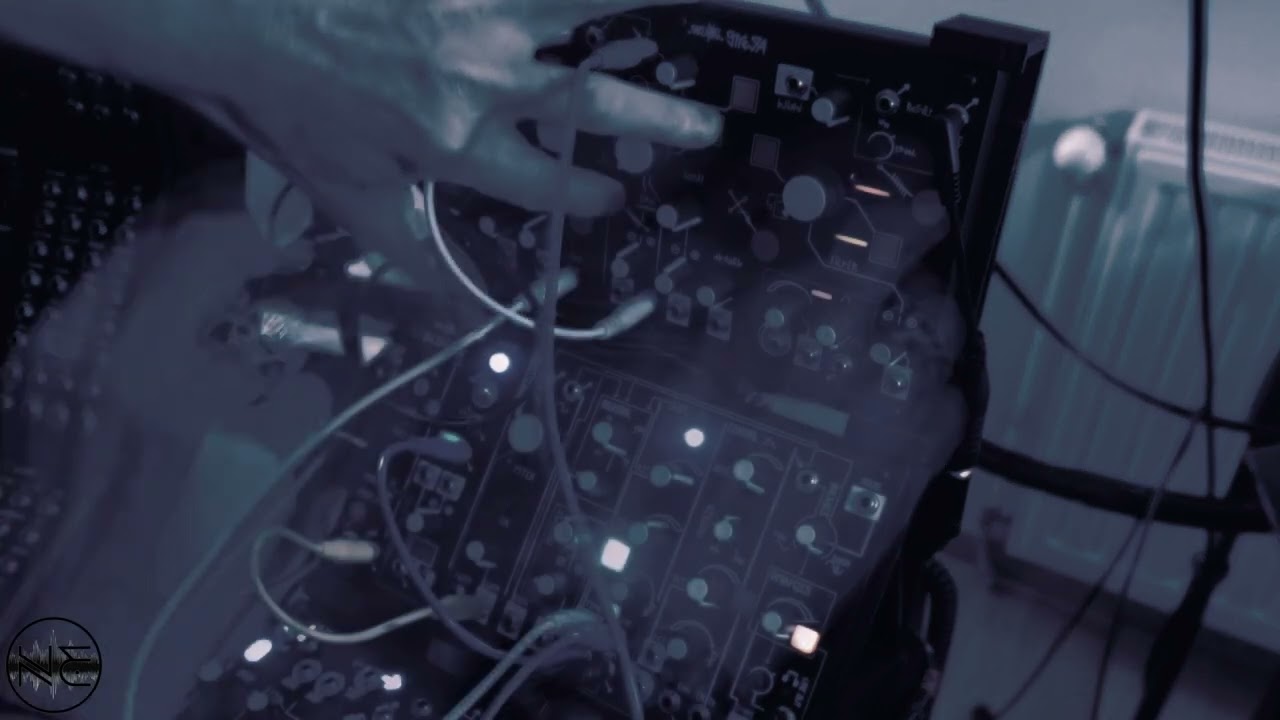 Noise Entropy - Crash Landing On Giedi Prime