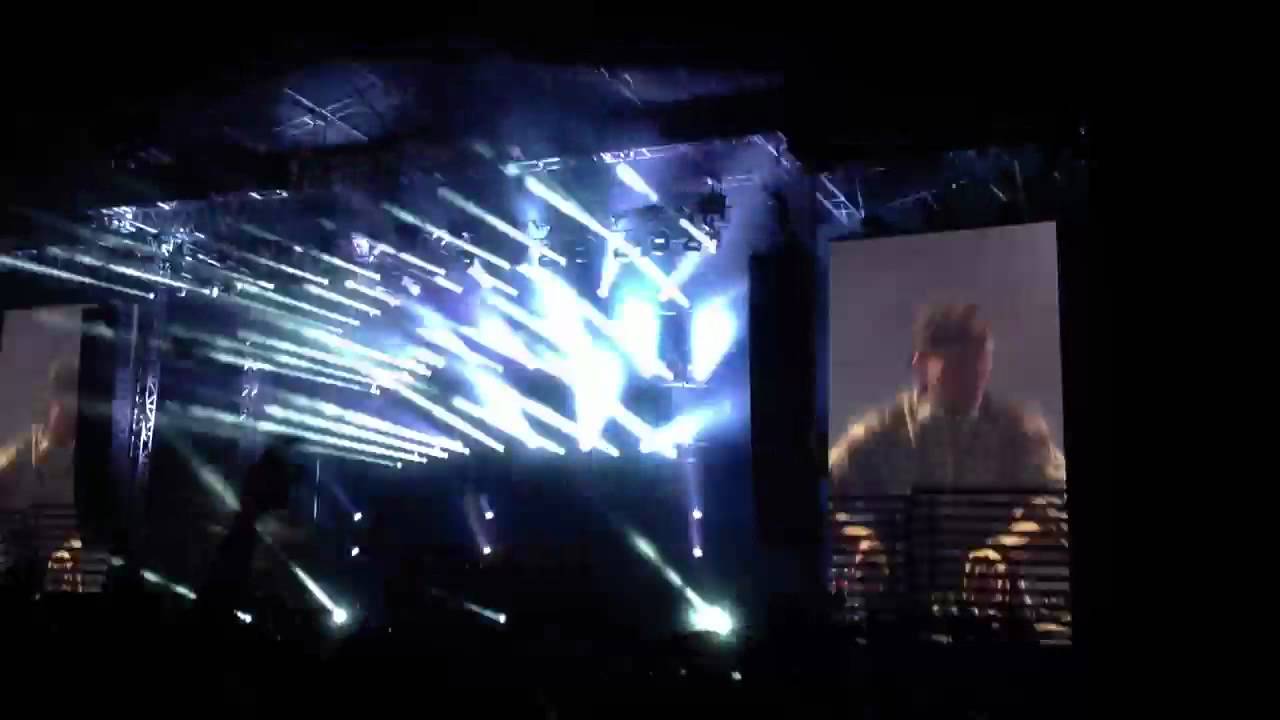 Avicii Live @ Creamfields South Stage (25/08/2012)