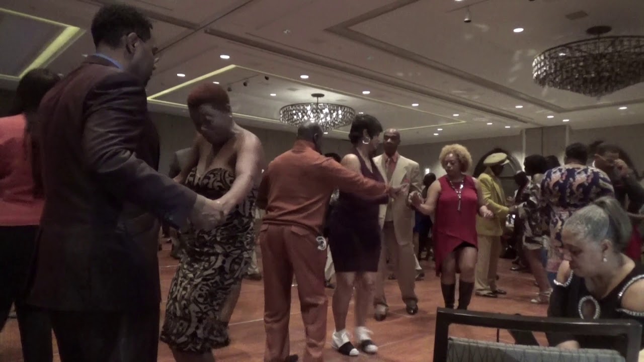 TYK & Charnice at the Metropolitan Steppers Set 2017