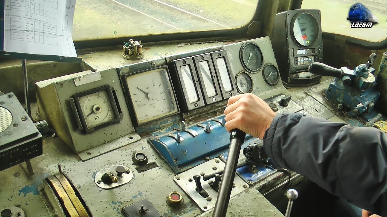 Cabview/F&uuml;hrerstandsmitfahrt 060-DA/LDE2100 Dieselok la Manevră/Shunting