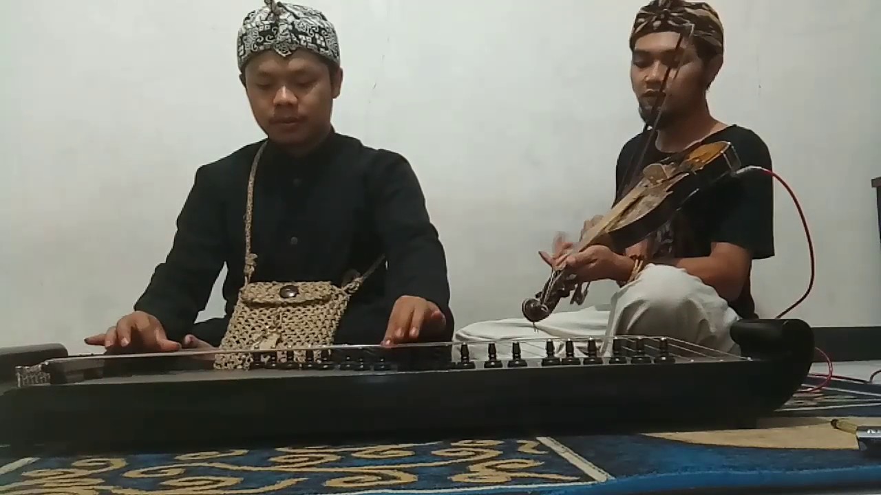 kuda sumedang kacapi biola ( west java  )  uwa farell & mang naga