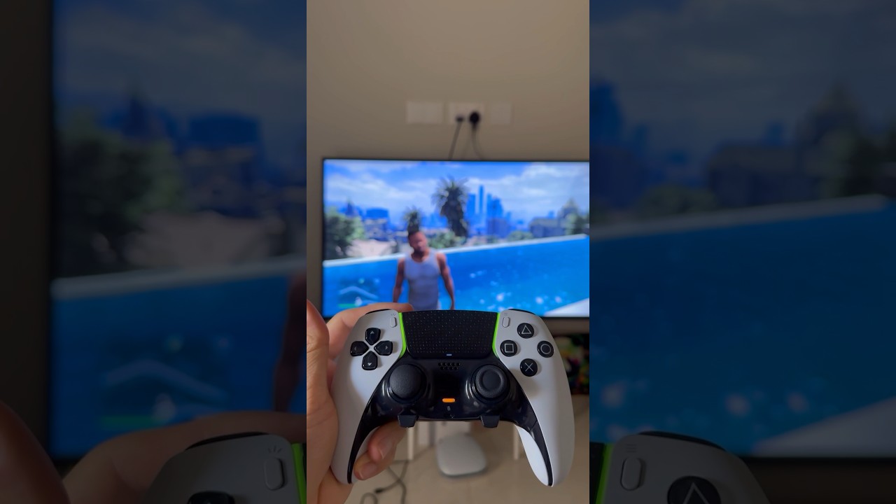 Как меняется цвет DualSense во время игры в GTA 5 🤯 #dualsense #ps5 #ps5controller #gta5
