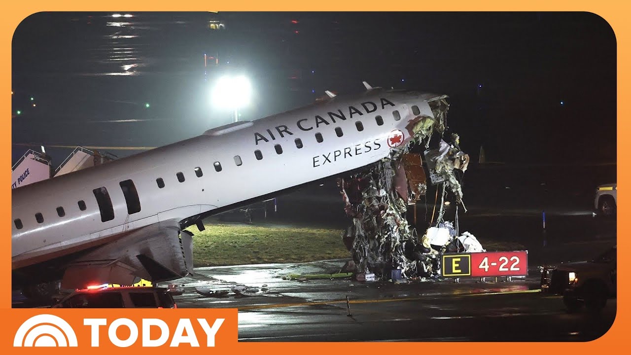 Canada Air Jet and Firetruck Collide at LaGuardia, Killing 2 Pilots
