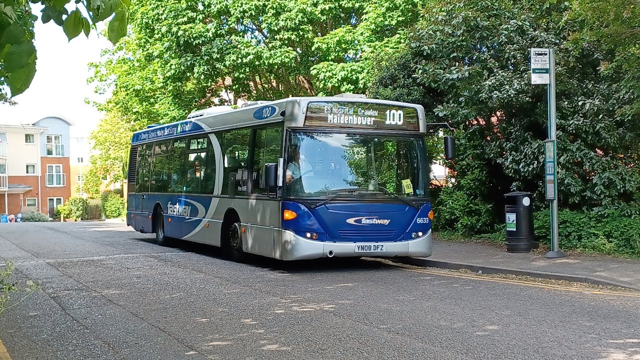 Ride on Metrobus 100 Omnicity | Redhill Bus station - Park 25