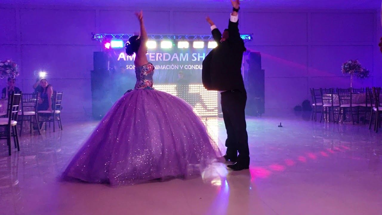 XV Kaely Bailando con su papa baile moderno