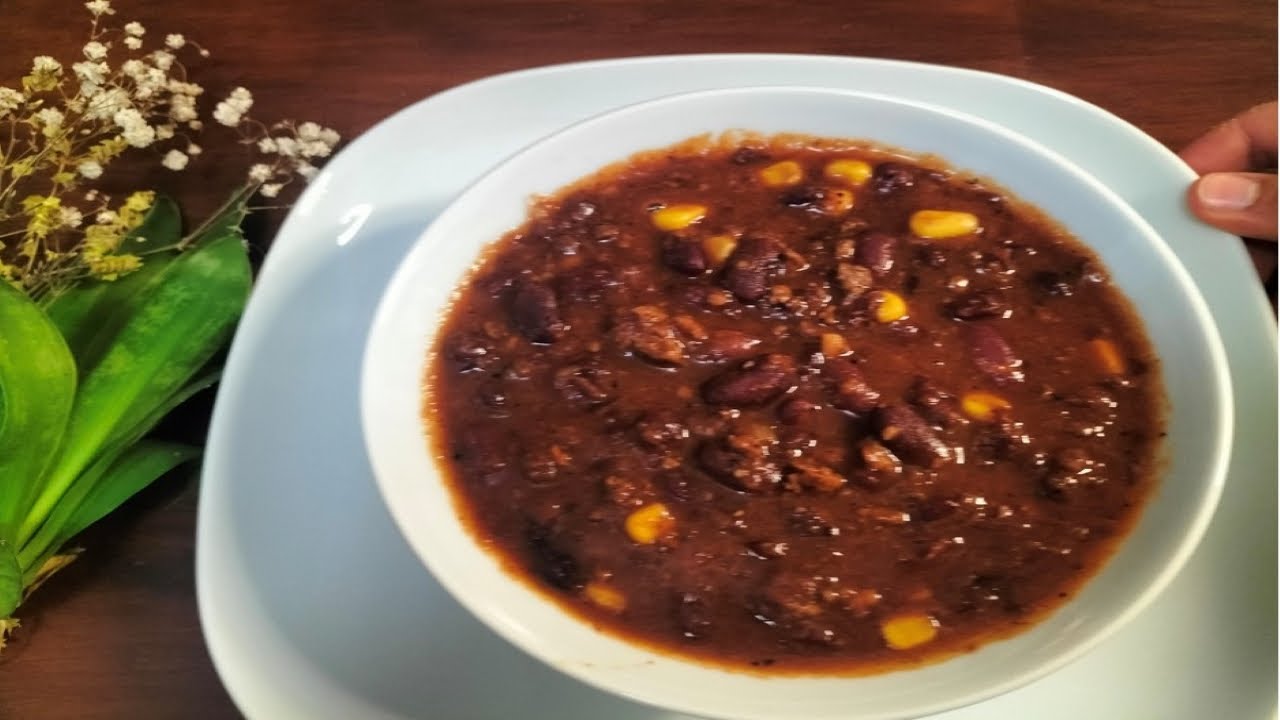 Мексиканский суп из красной фасоли с кукурузой, чили кон карне, быстро и дешево