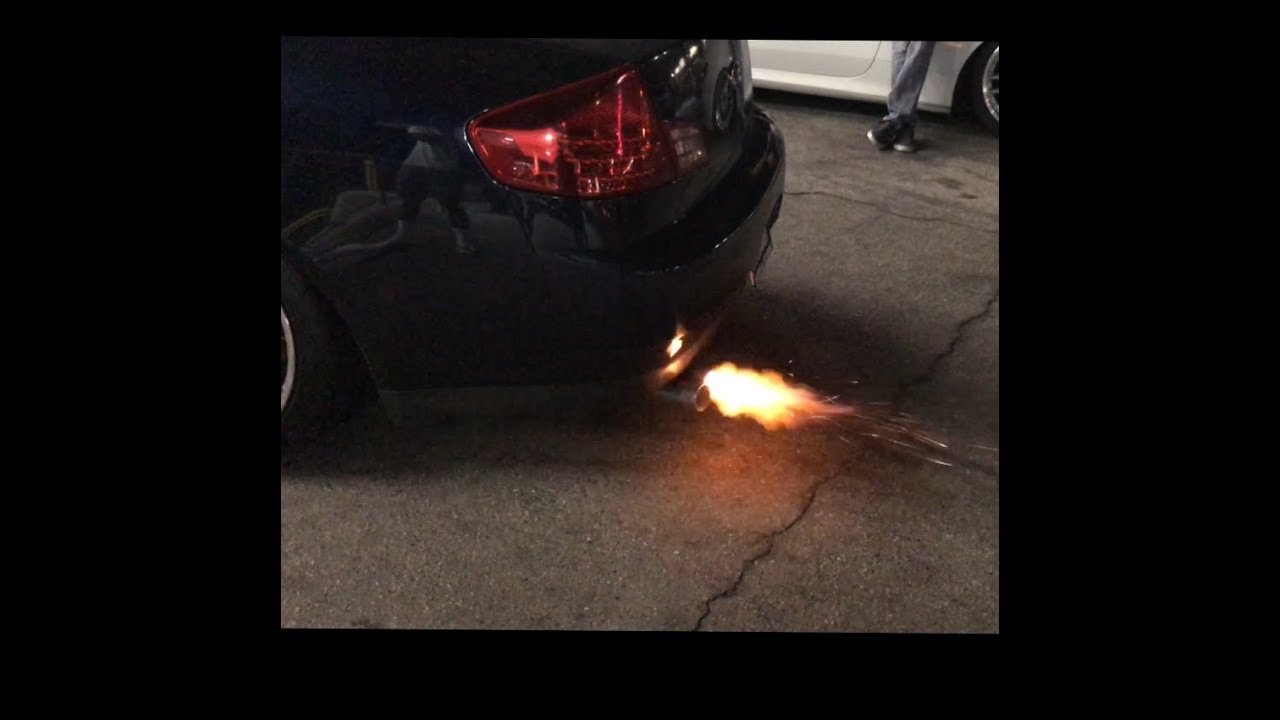 HOW TO SHOOT FLAMES!! G35!!