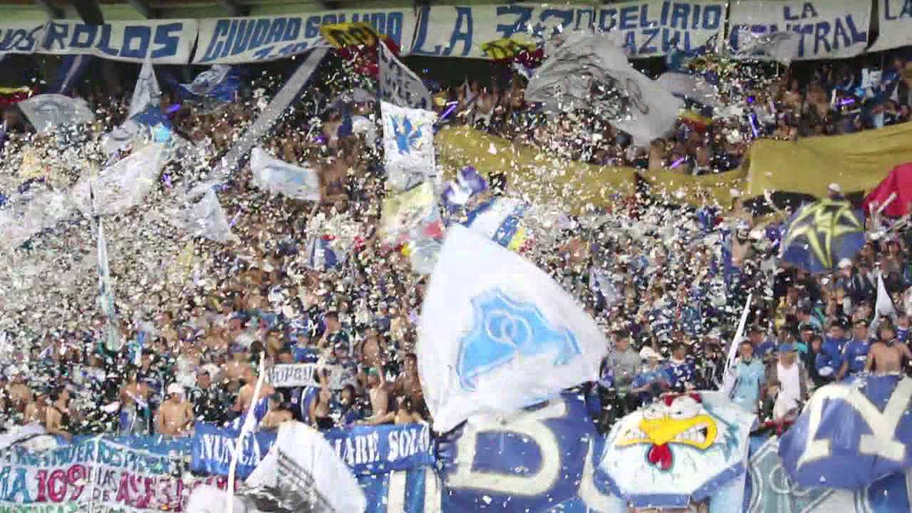 KARNAVAL TODA LA VIDA SOY DE MILLOS VIDEOCLIP