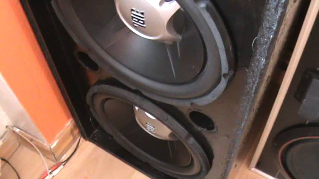 Subwoofer 2x JBL GT5-12 + T.AMP 2400, czyli Car Audio w domu