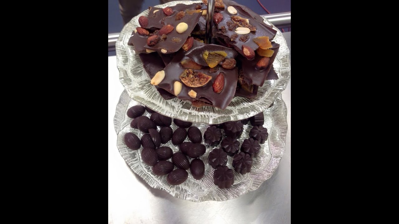 صباحيات - Sabahiyat avec Chef ELHADI Chocolate bar aux fruits secs